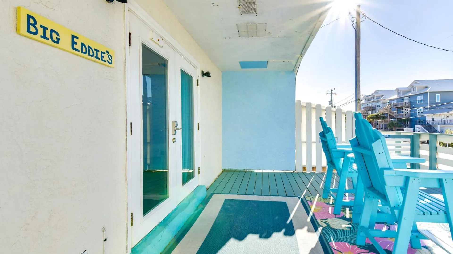 Pcb Apt With Balcony And Gulf Views Walk To Beach Panama City Beach 0*,  USA
