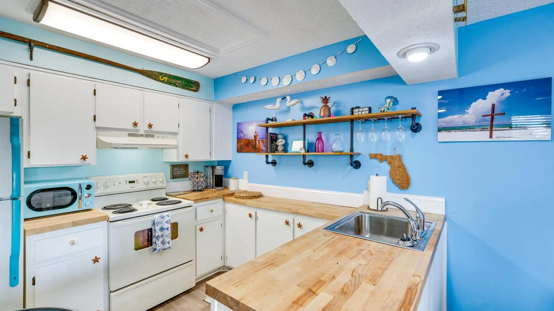 Pcb Apt With Balcony And Gulf Views Walk To Beach Panama City Beach 0*,
