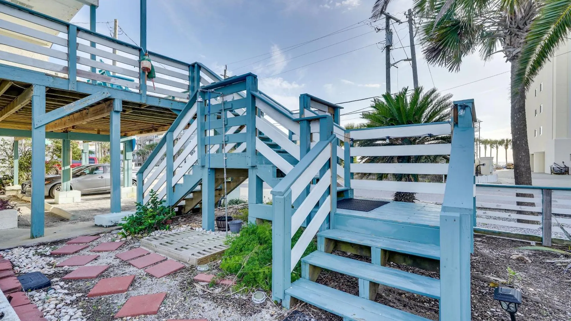 Pcb Apt With Balcony And Gulf Views Walk To Beach Panama City Beach